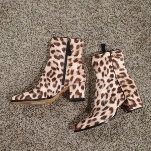 Alexandre Birman Brown Cream Ankle Booties